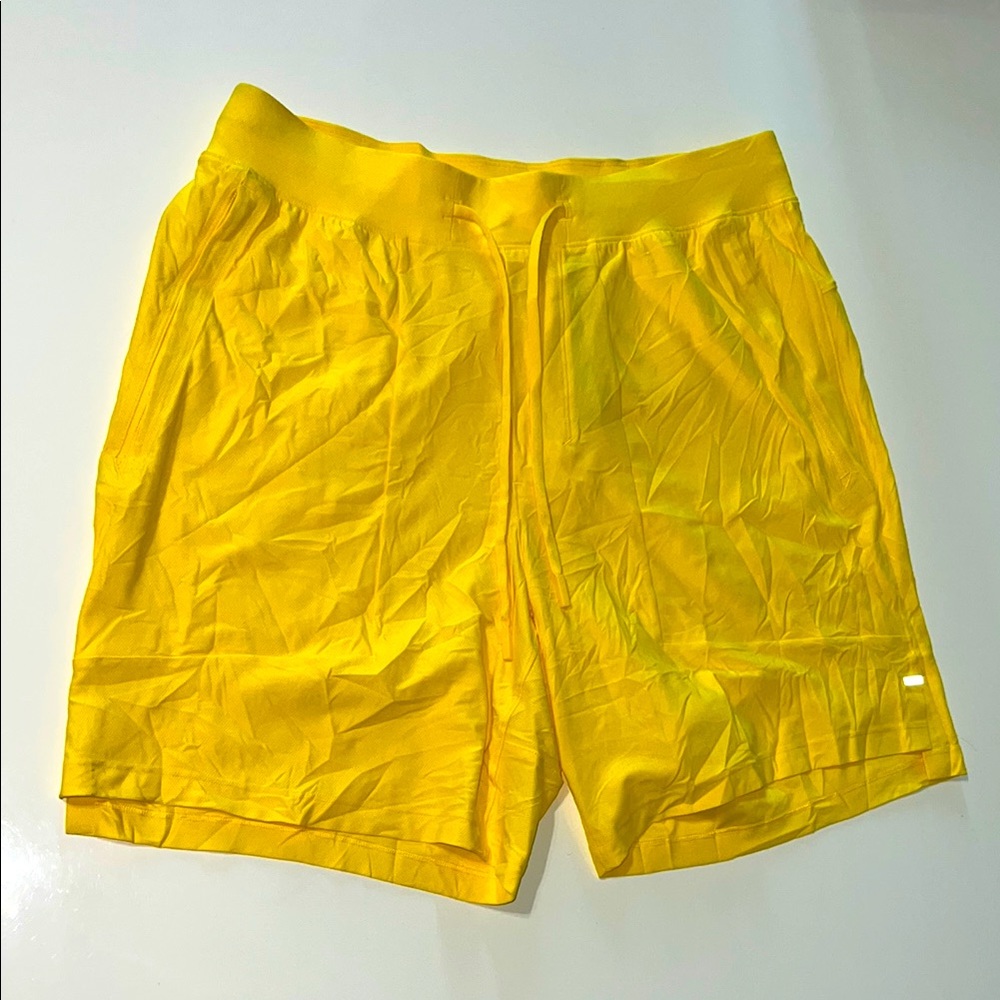 Lululemon Men’s Shorts, Yellow, Size M